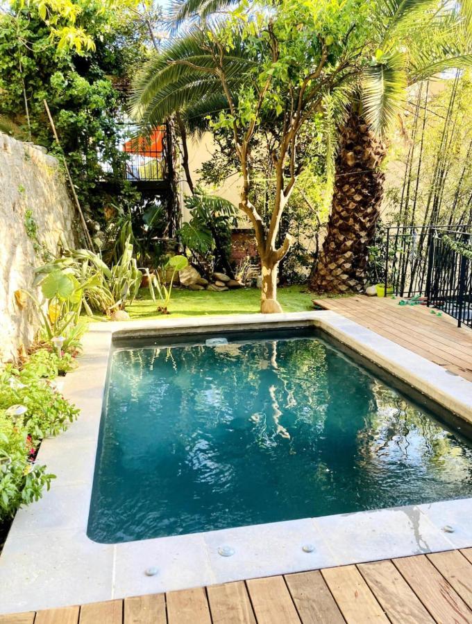 Appartement Lumineux Avec Terrasse Jardin Et Acces Piscine Вилафранк-сюр-Мер Екстериор снимка